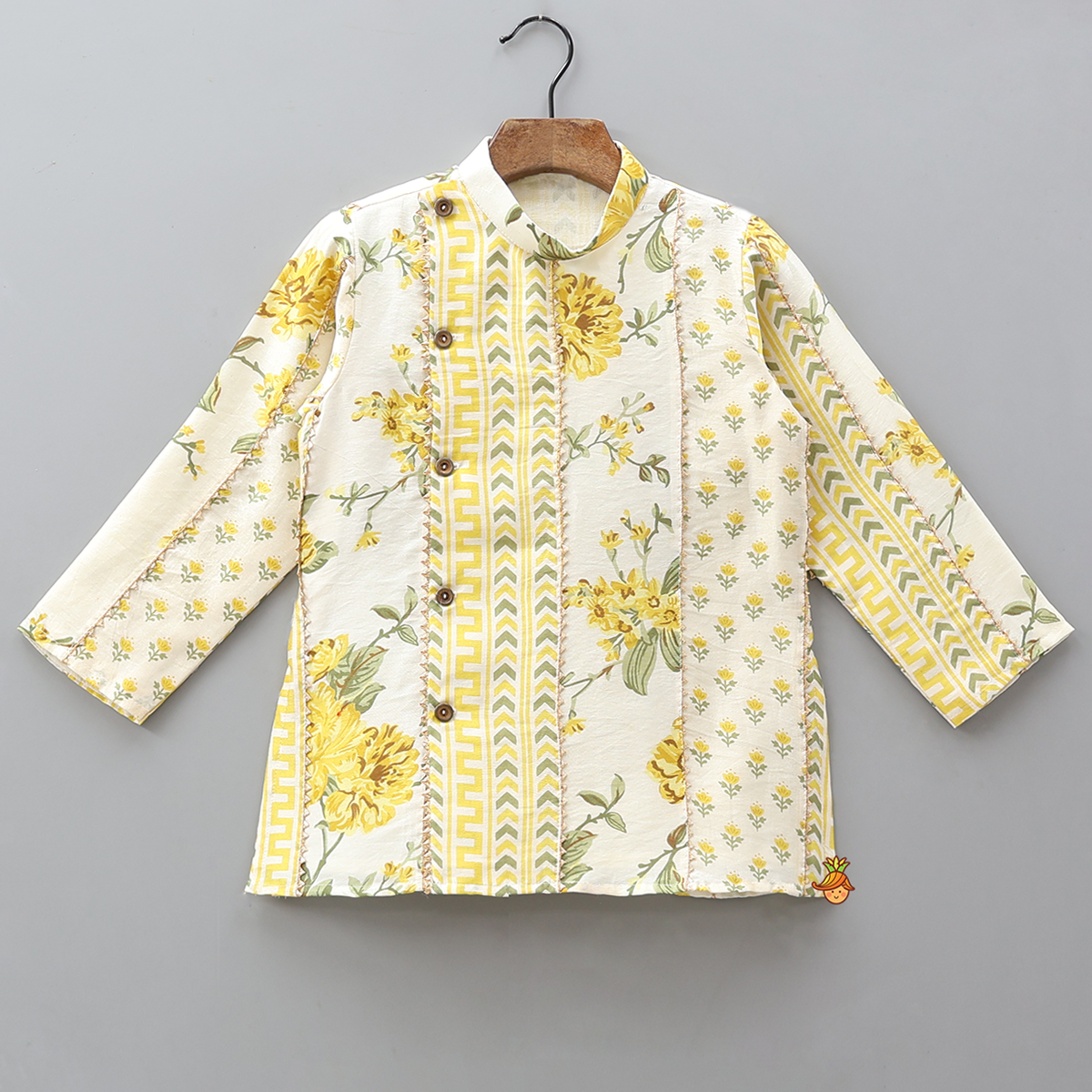 Pre Order: Floral Printed Ethnic Kurta And Pyjama