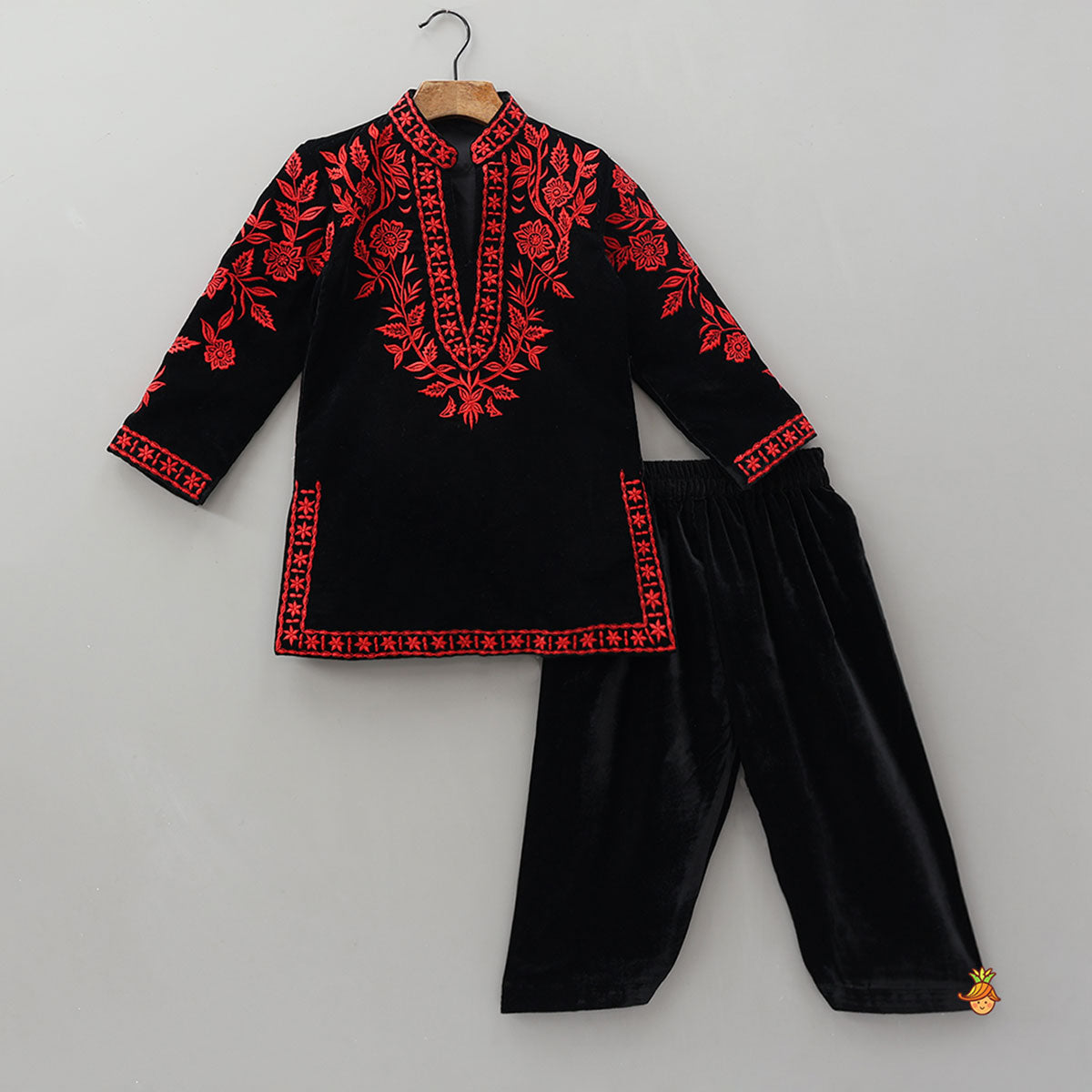 Contrasting Floral Embroidered Kurta And Pyjama