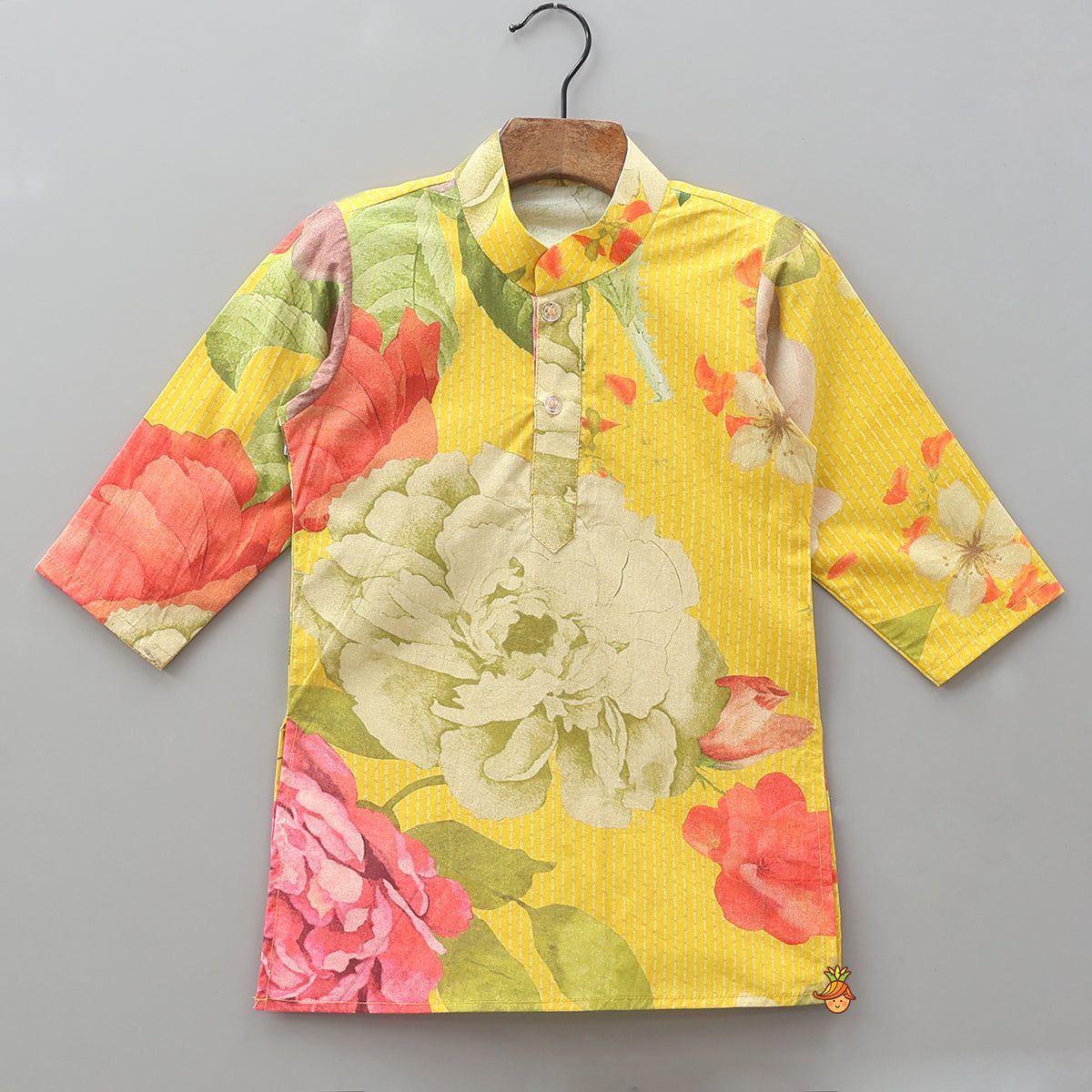 Pre Order: Floral Printed Kurta With Cut Dana Embroidered Jacket And Pyjama