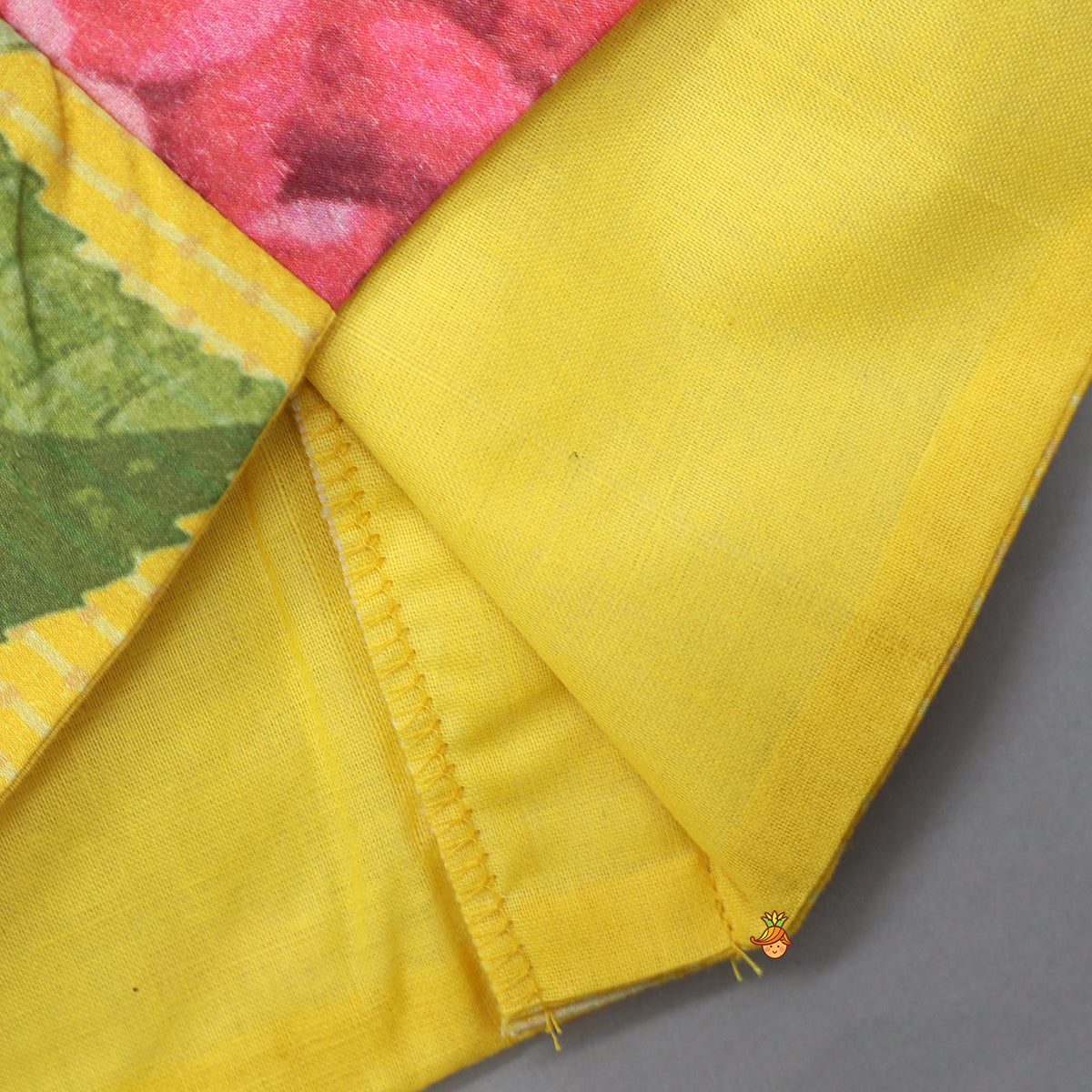 Pre Order: Floral Printed Kurta With Cut Dana Embroidered Jacket And Pyjama