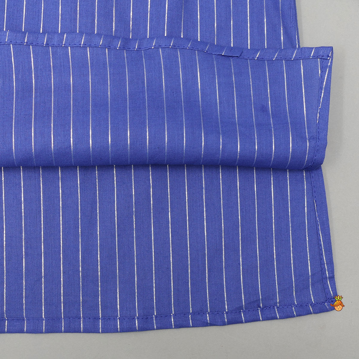 Lurex Stripe Detailed Ethnic Kurta And Pyjama