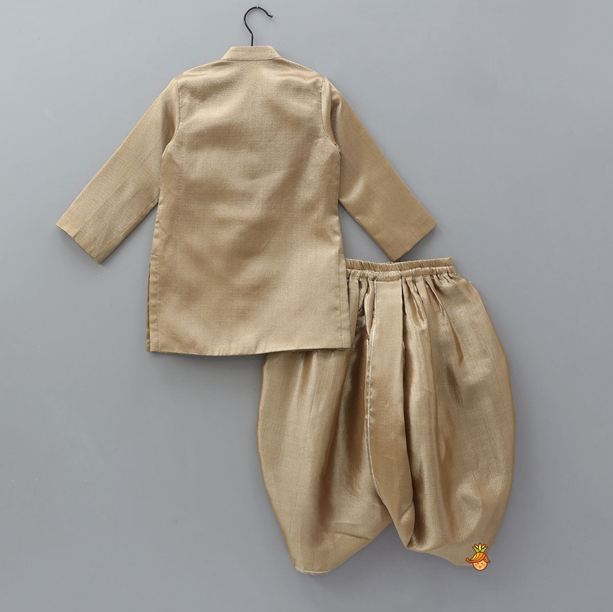 Pre Order: Ethnic Embellished Sheen Kurta With Matching Sheen Dhoti