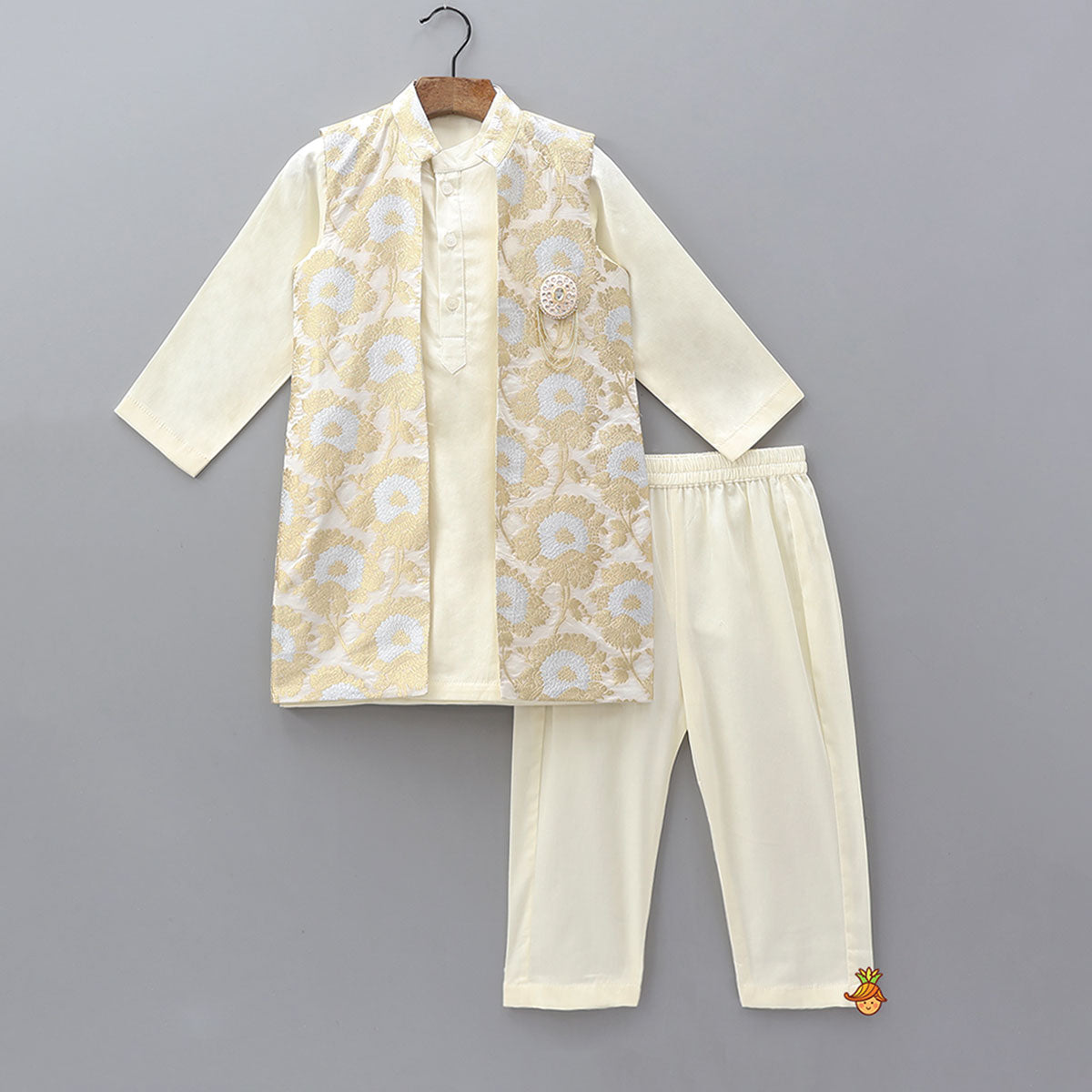 Pre Order: Ethnic Kurta With Brocade Front Open Jacket And Pyjama