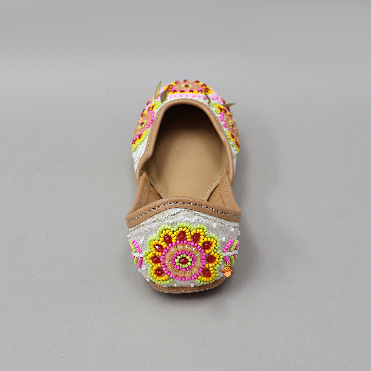 Beaded Beautiful Jutti