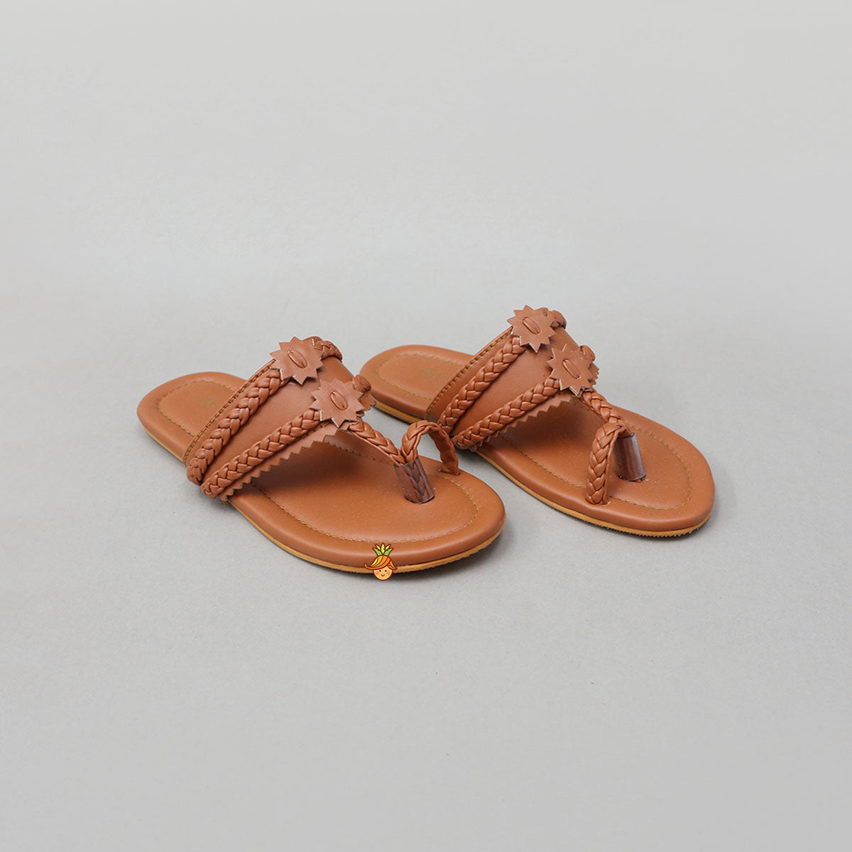 Classic Kolhapuri Flats With Braided Detailing
