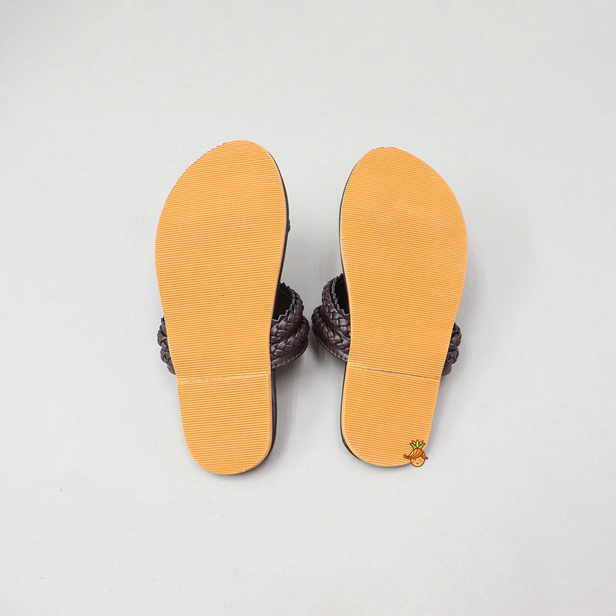 Stylish Toe-Ring Kolhapuri Flats With Braided Detailing