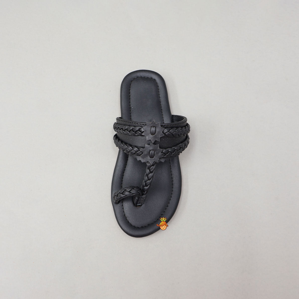 Elegant Toe-Ring Kolhapuri Flats With Braided Detailing