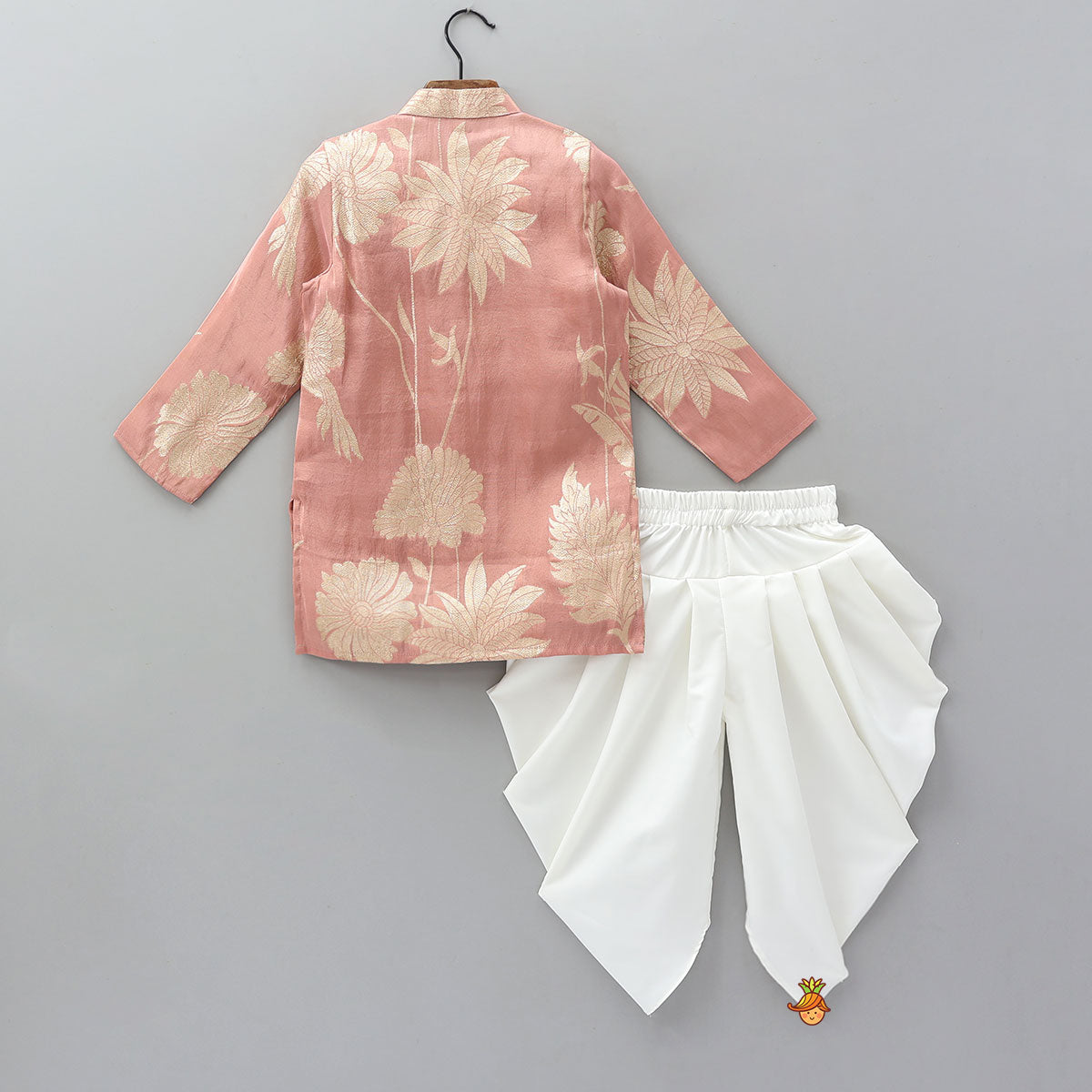 Pre Order: Bird Motif Detailed Shimmery Kurta And Dhoti