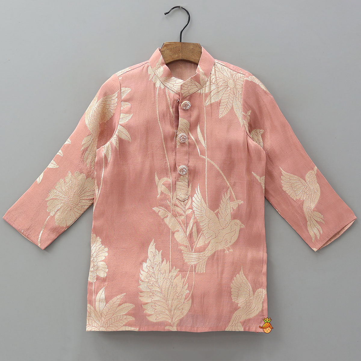 Pre Order: Bird Motif Detailed Shimmery Kurta And Dhoti