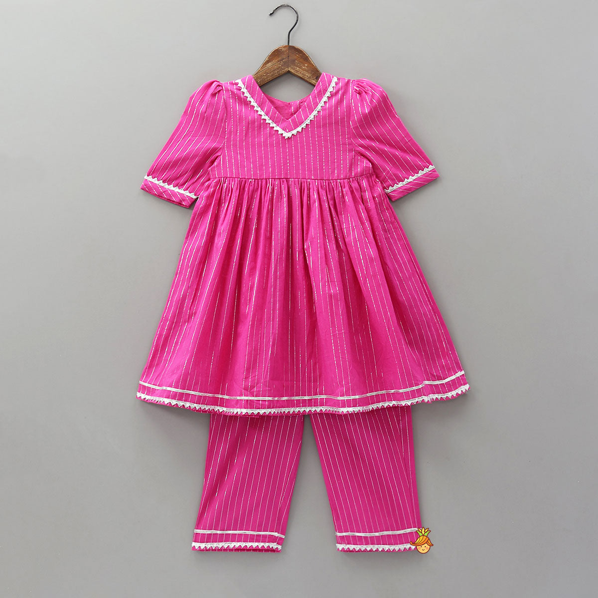 Lurex Striped Kurti And Pant With Contrasting Dupatta