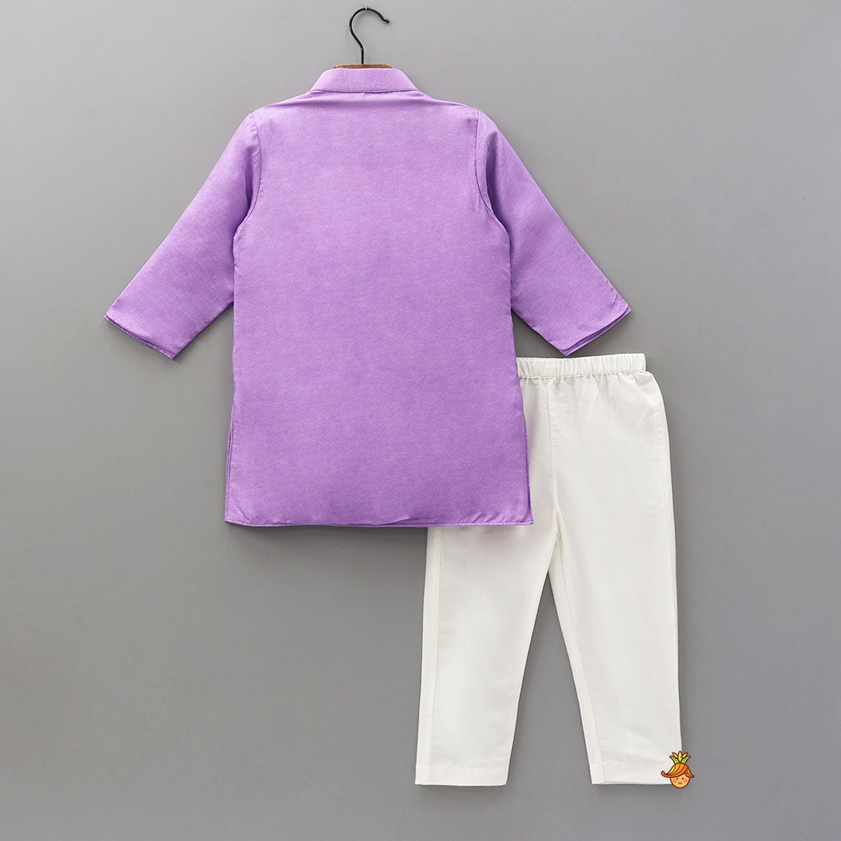 Pre Order: Ethnic Jacket-Style Kurta And Pyjama