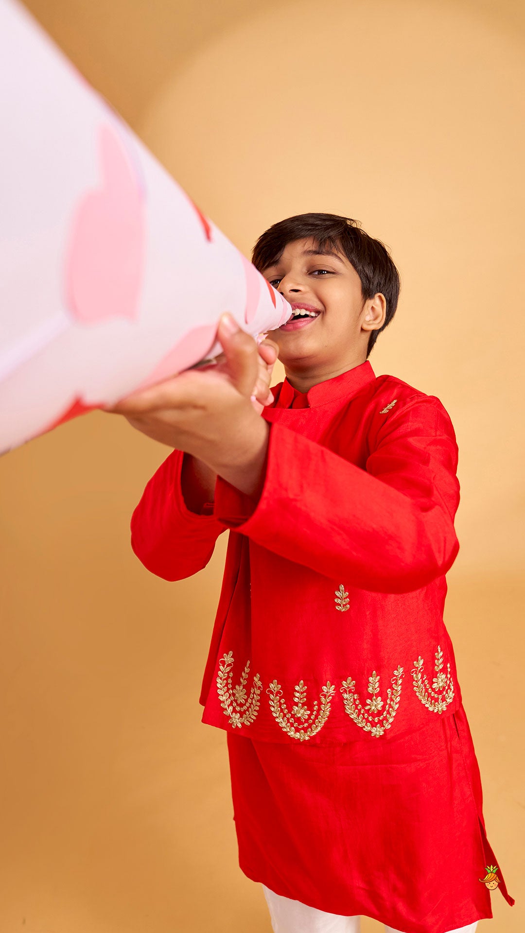 Pre Order: Ethnic Kurta With Embroidered Jacket And Pyjama