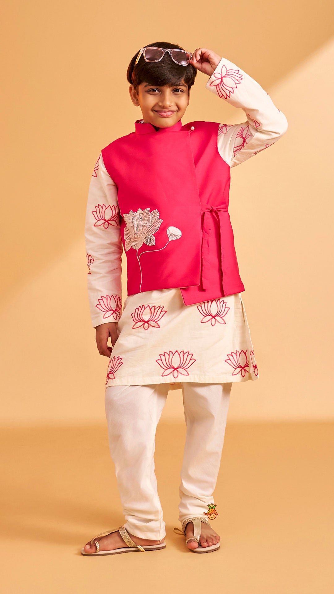 Pre Order: Lotus Motif Embroidered Kurta With Contrasting Jacket And Churidar