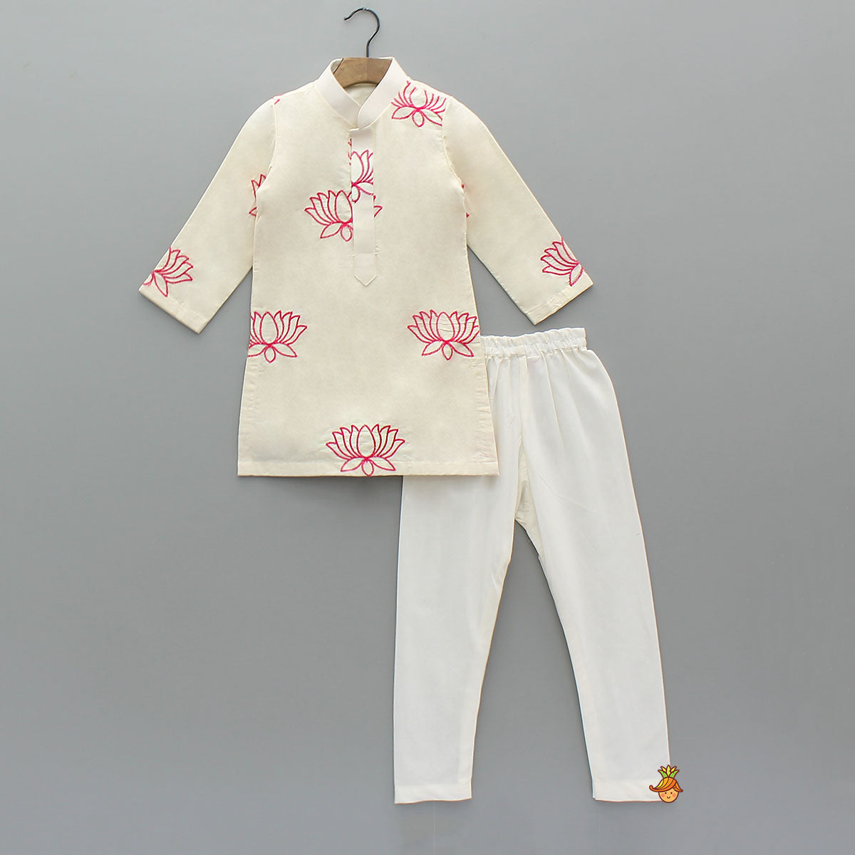 Pre Order: Lotus Motif Embroidered Kurta With Contrasting Jacket And Churidar