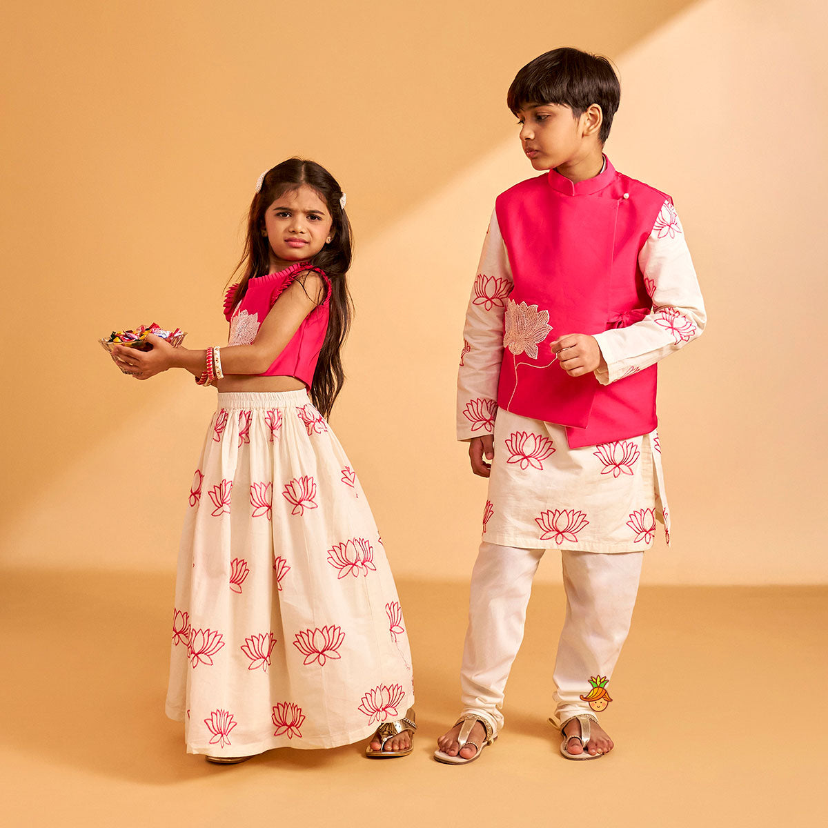 Lotus Motif Embroidered Kurta With Contrasting Jacket And Churidar twinning model image 3
