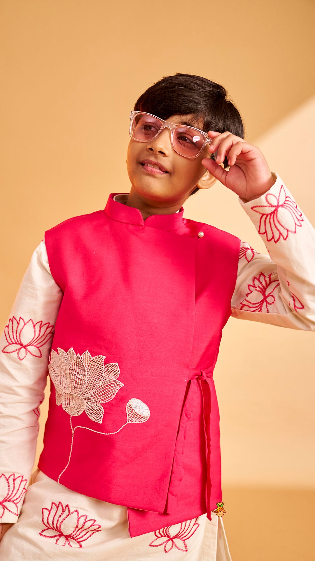 Pre Order: Lotus Motif Embroidered Kurta With Contrasting Jacket And Churidar