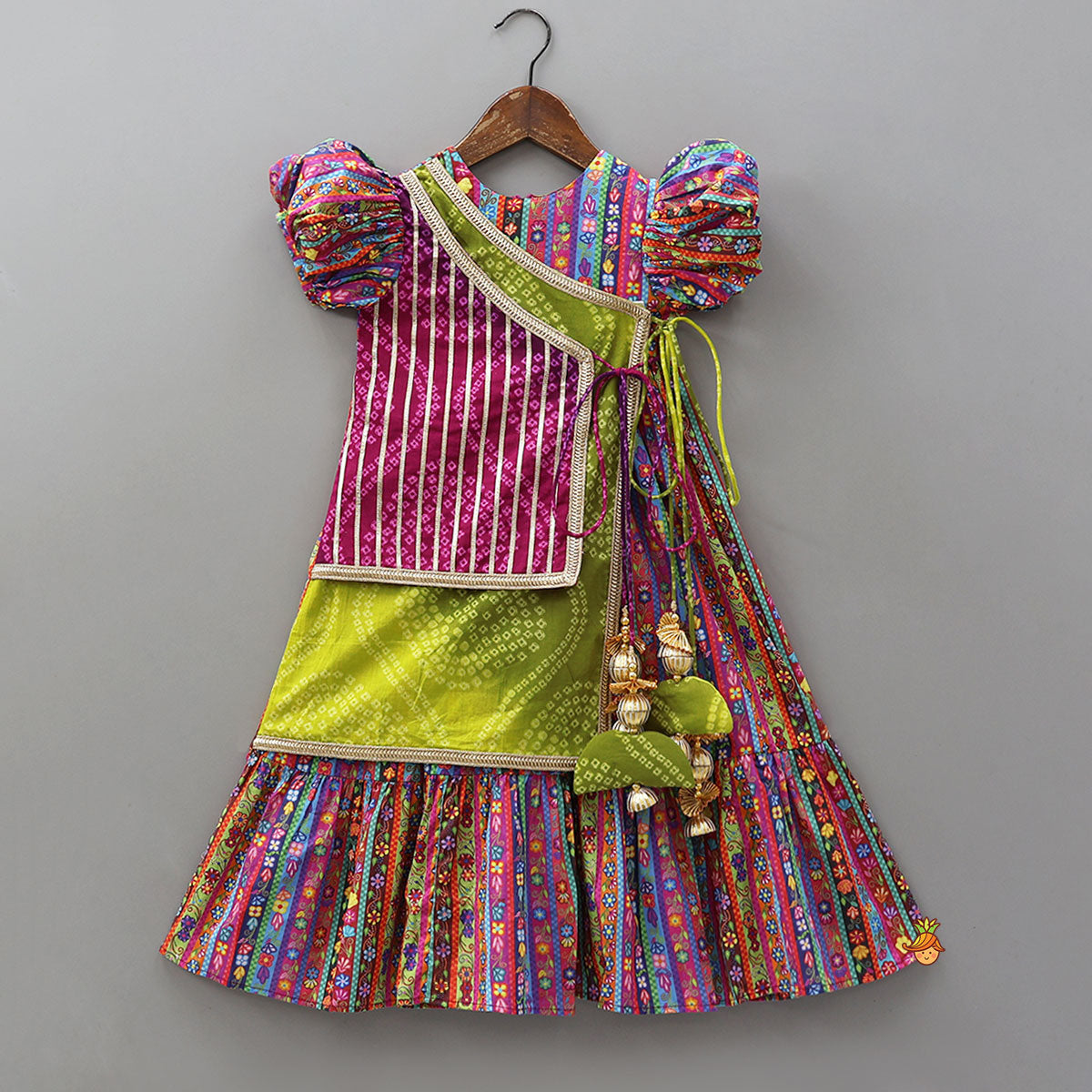 Adorable Floral Printed Kurti With One-Sided Dual Flap