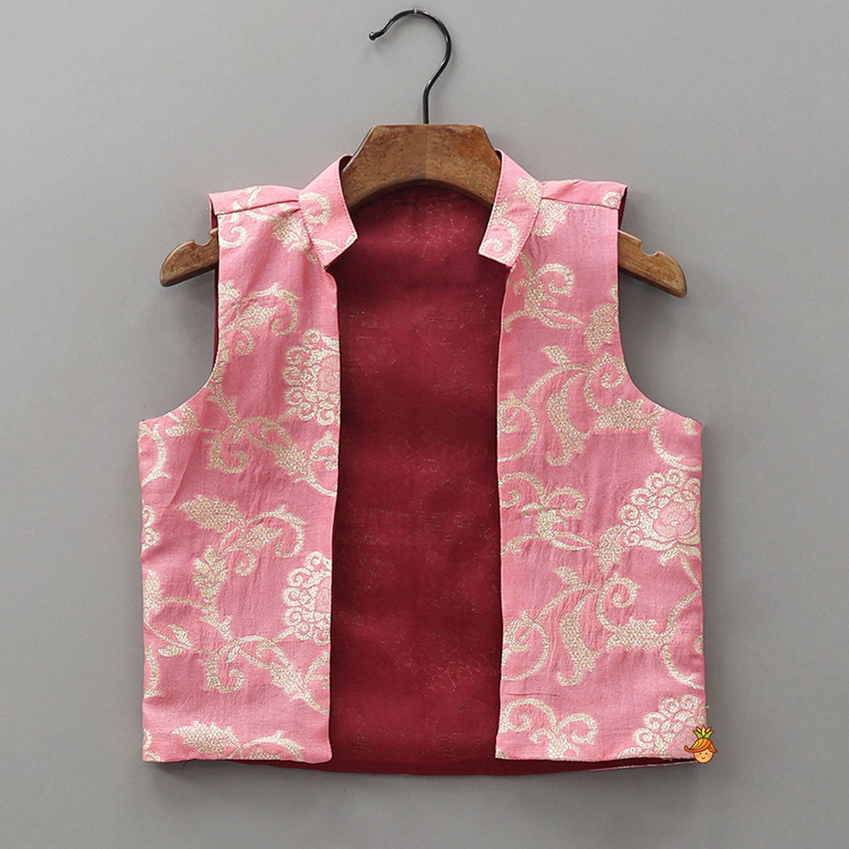 Pre Order: Potli Button Detail Kurta With Open Jacket And Dhoti