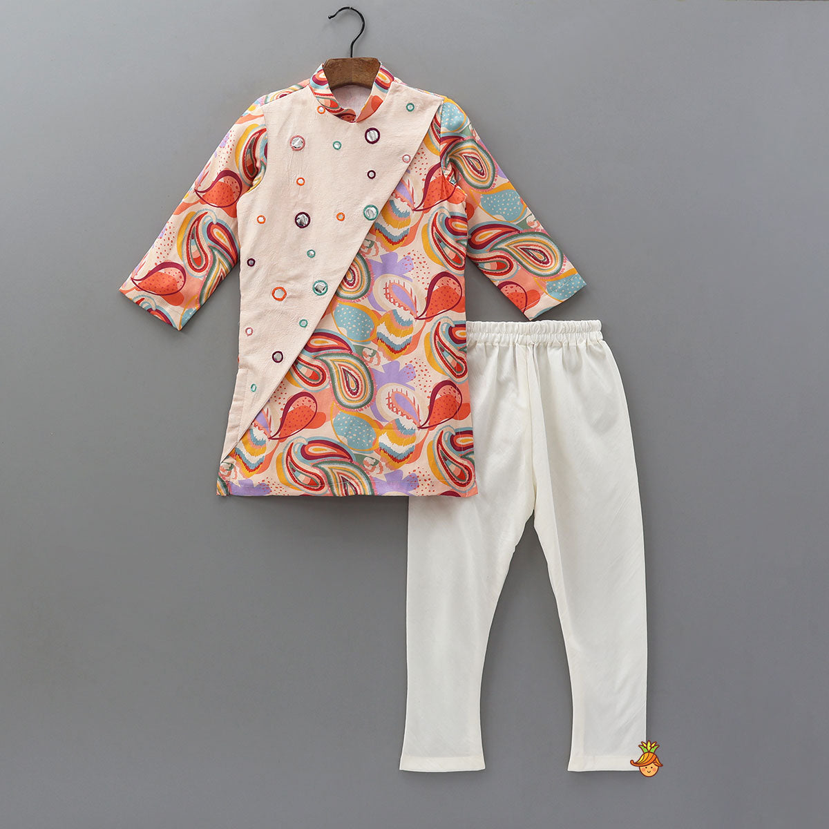 Pre Order: Printed Side-Flap Kurta And Churidar