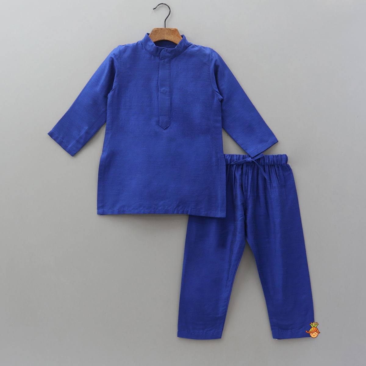 Pre Order: Ethnic Kurta With Brocade Jacket And Matching Pyjama