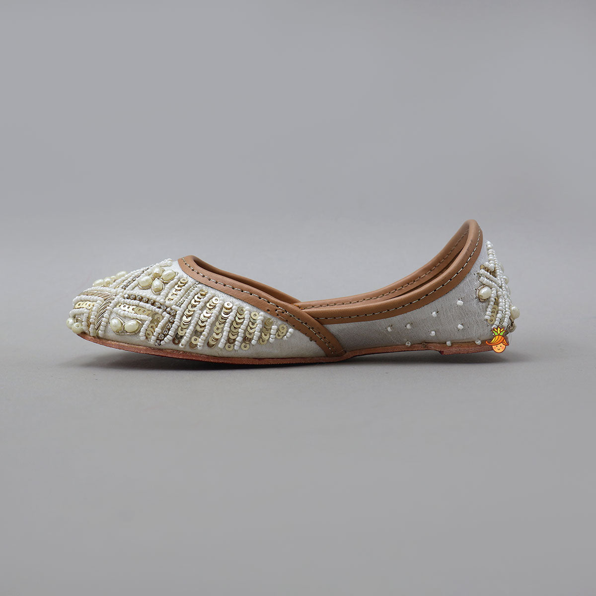 Sequins And Beads Embroidered Flat Jutti