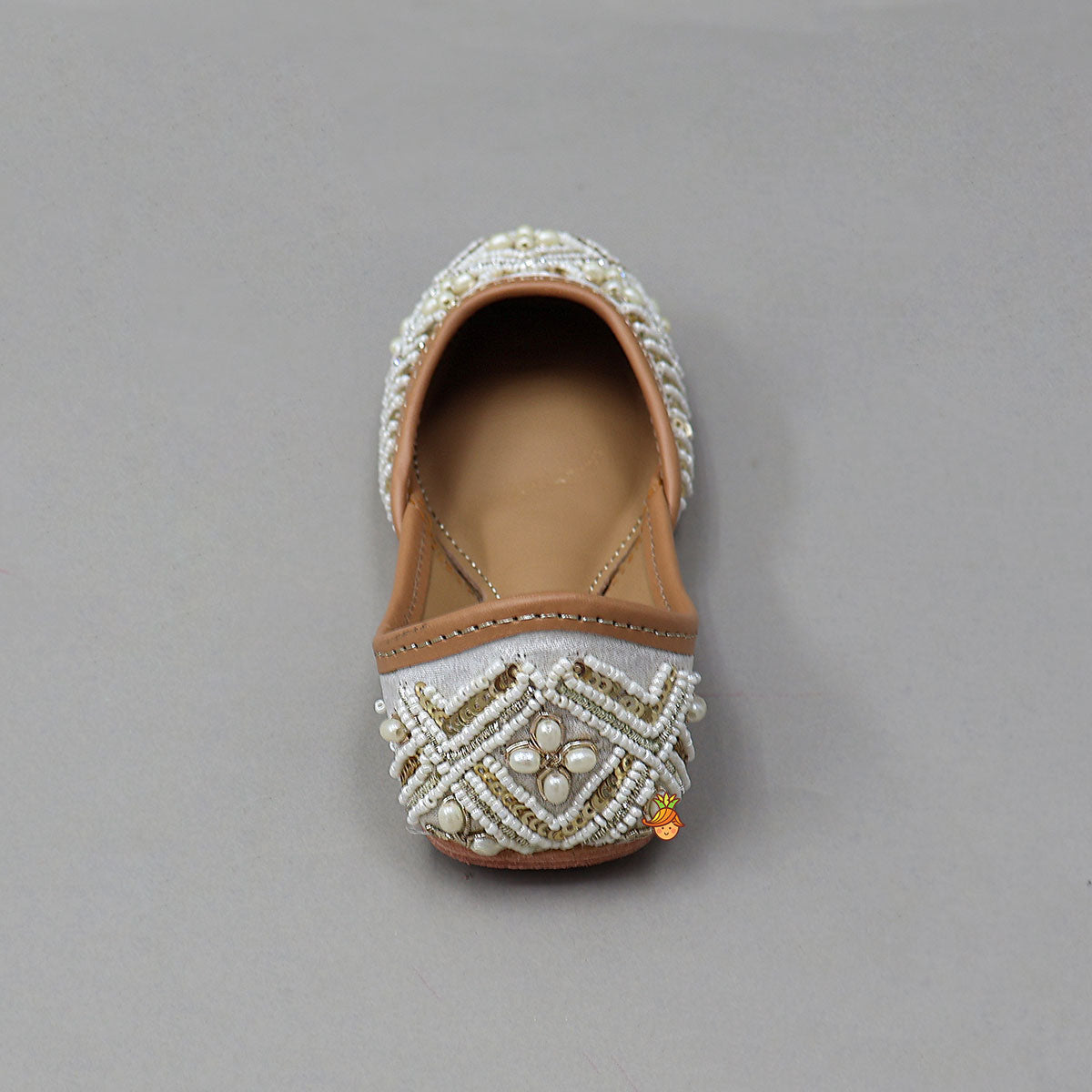 Sequins And Beads Embroidered Flat Jutti