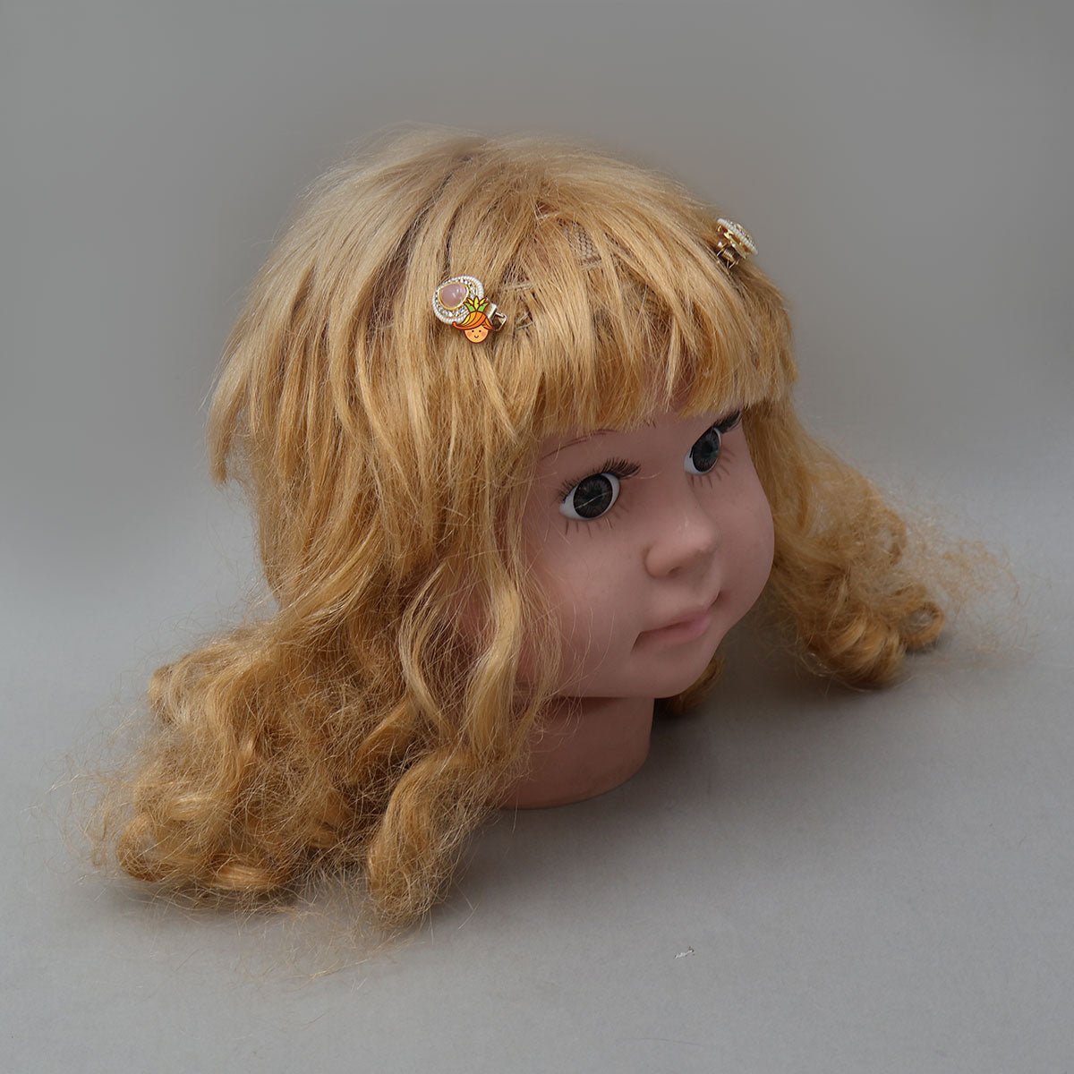 Elegant Beads Embellished Hair Clips - Set Of 2