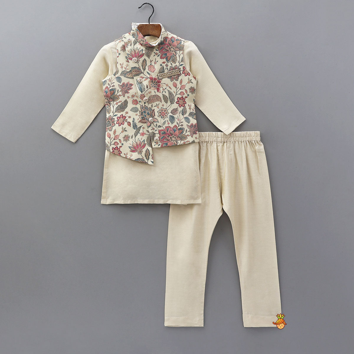 Pre Order: Kurta And Diagonal Button Detail Jacket With Pyjama