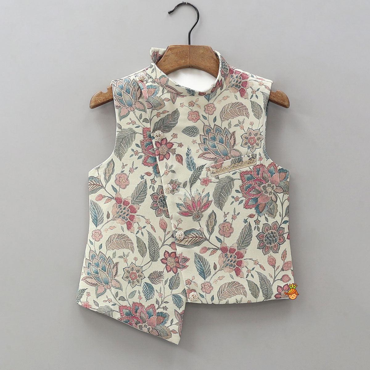 Pre Order: Ethnic Kurta And Diagonal Faux Button Detail Jacket With Pyjama