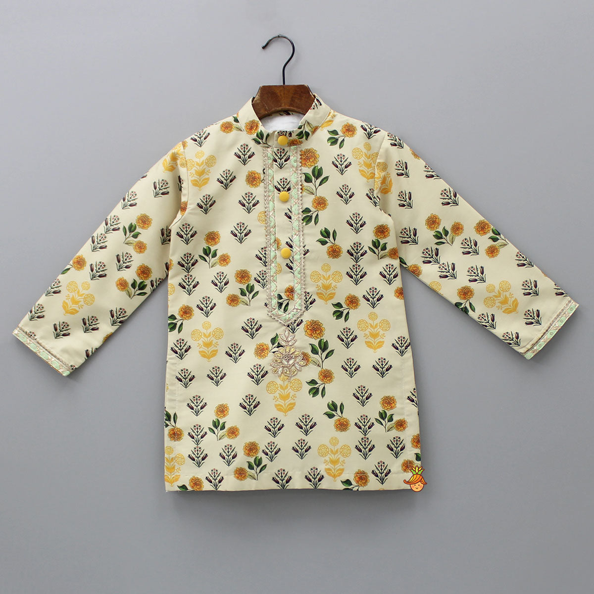 Floral Printed Ethnic Kurta And Pyjama