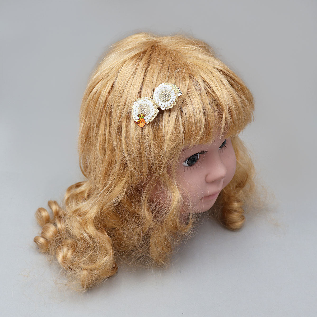 Elegant Sequins And Beads Embellished Hair Clips - Set Of 2