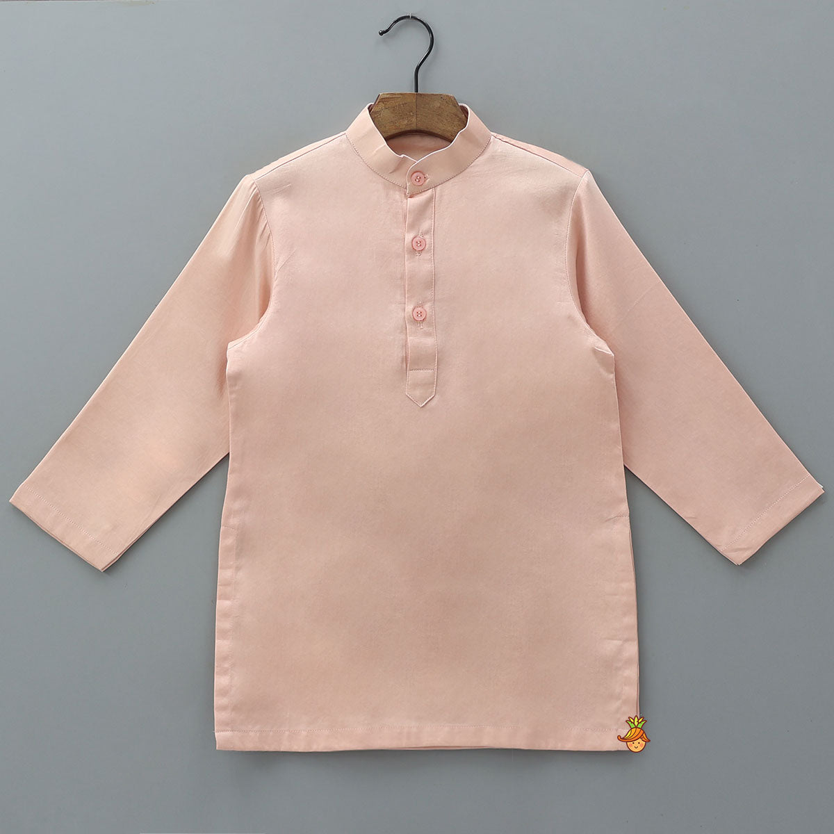 Pre Order: Ethnic Kurta With Embroidered Collar Jacket And Pyjama