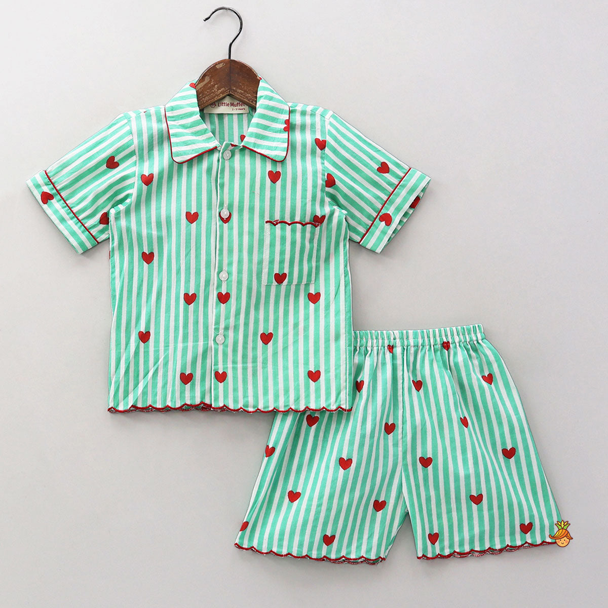 Pre Order: Heart-Printed Scalloped Top And Shorts