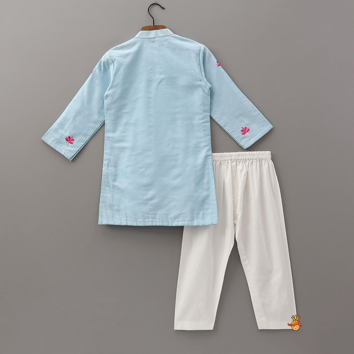 Pre Order: Floral Embroidered Cotton Kurta And Pyjama