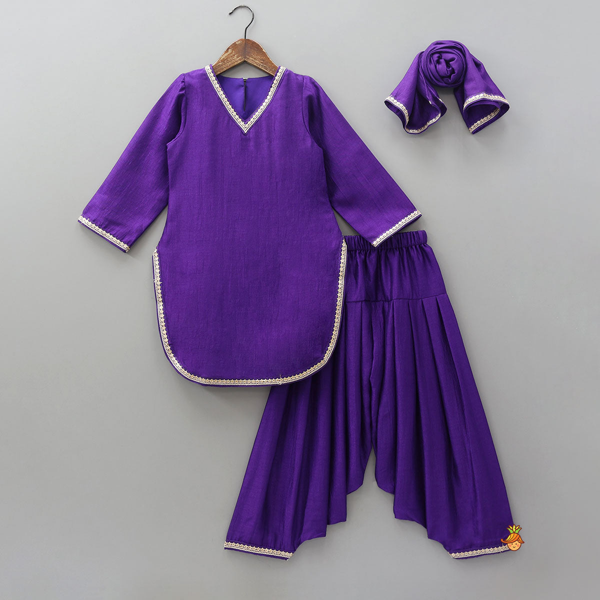 V Neck Curved Hem Kurti And Patiala With Matching Dupatta