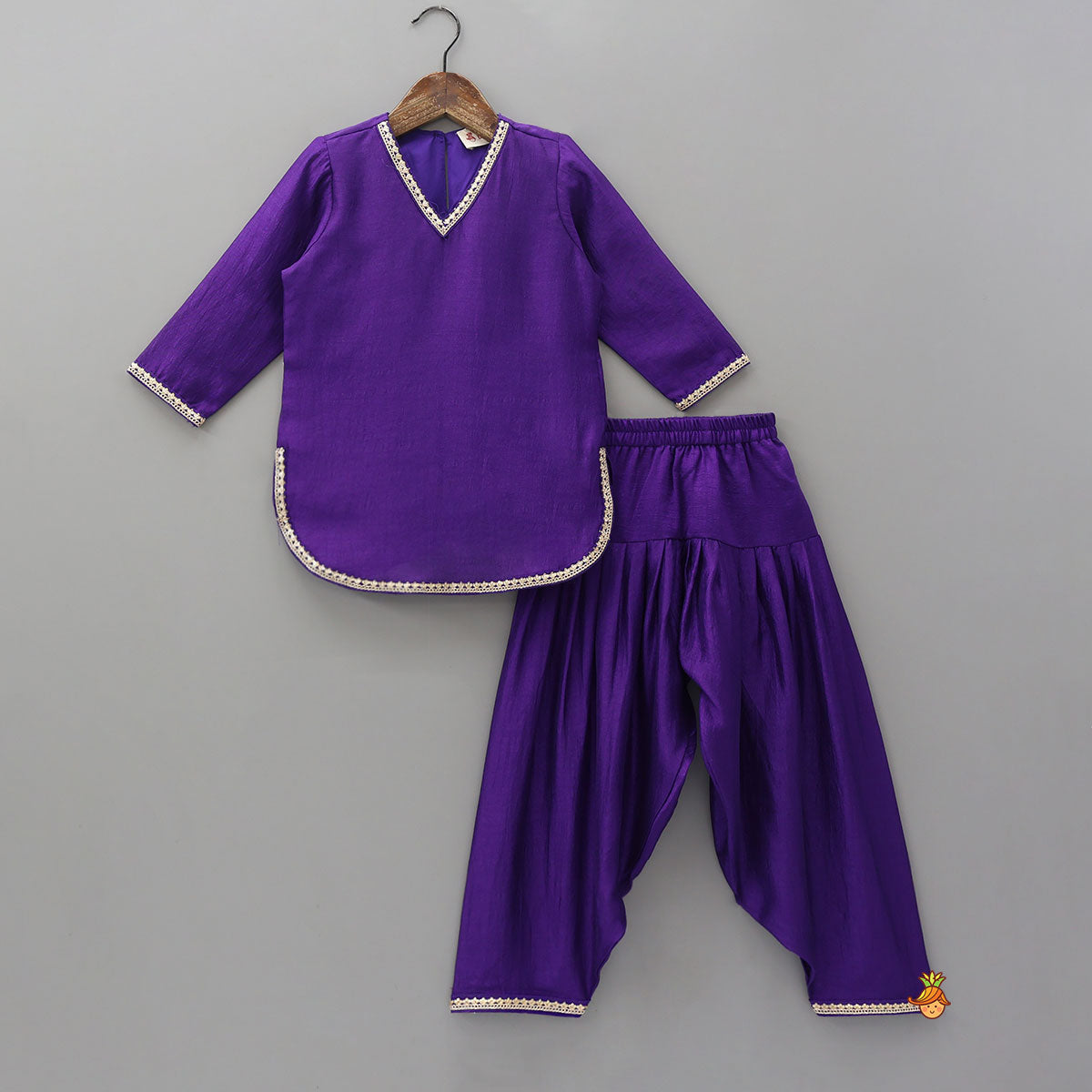 V Neck Curved Hem Kurti And Patiala With Matching Dupatta