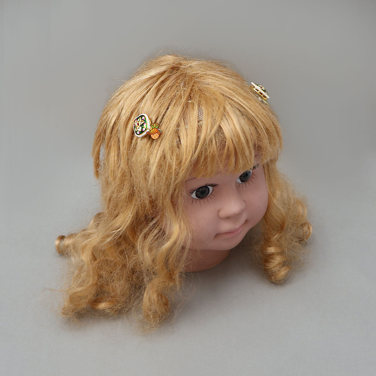 Attractive Floral Hair Clips - Set Of 2