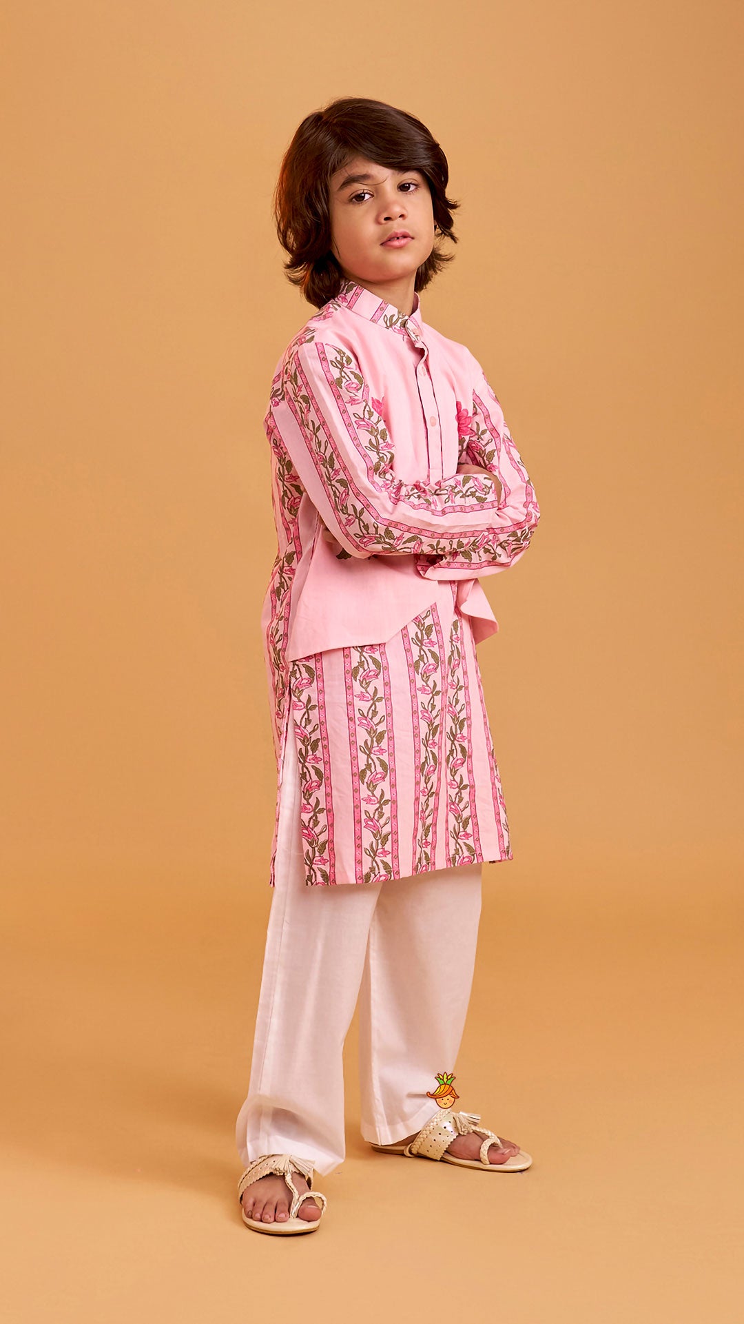 Floral Printed Flap Detail Kurta And Pyjama