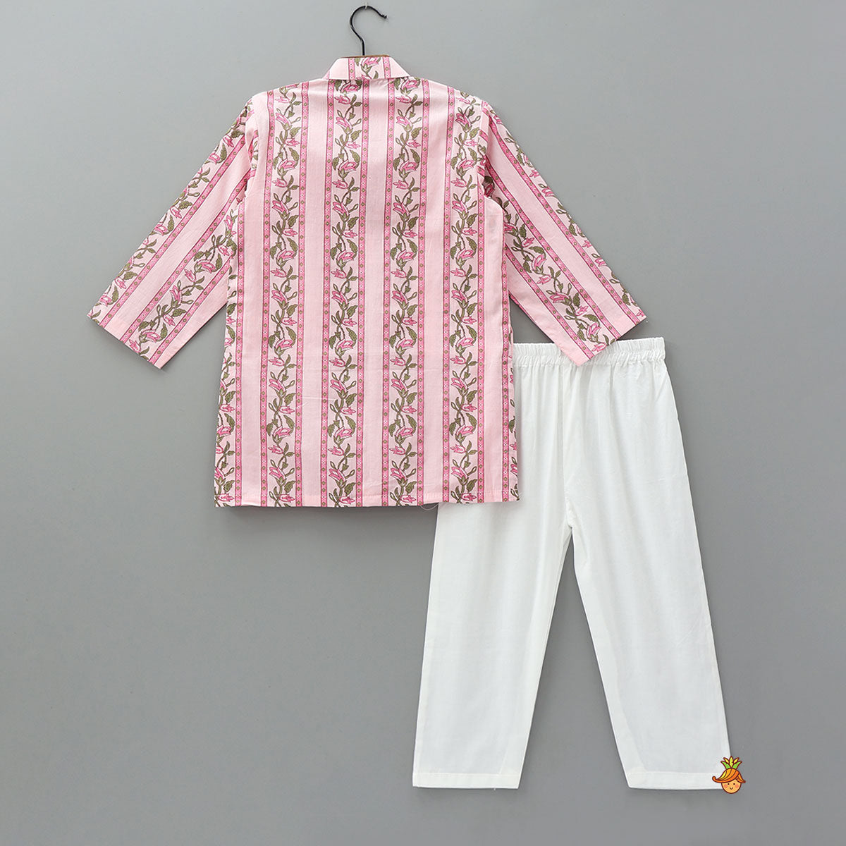 Floral Printed Flap Detail Kurta And Pyjama