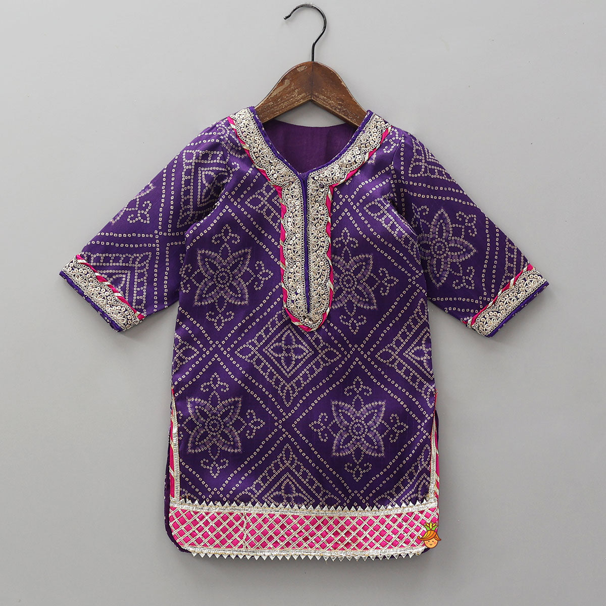 Bandhani Printed Kurti And Pleated Salwar With Matching Fringed Dupatta