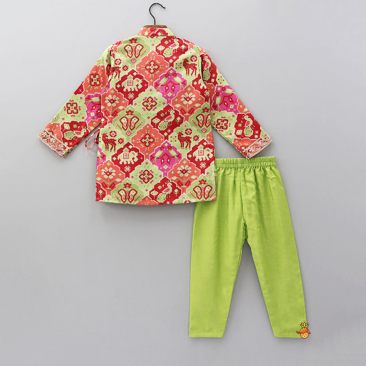 Pre Order: Patola Inspired Printed Kurta And Pyjama