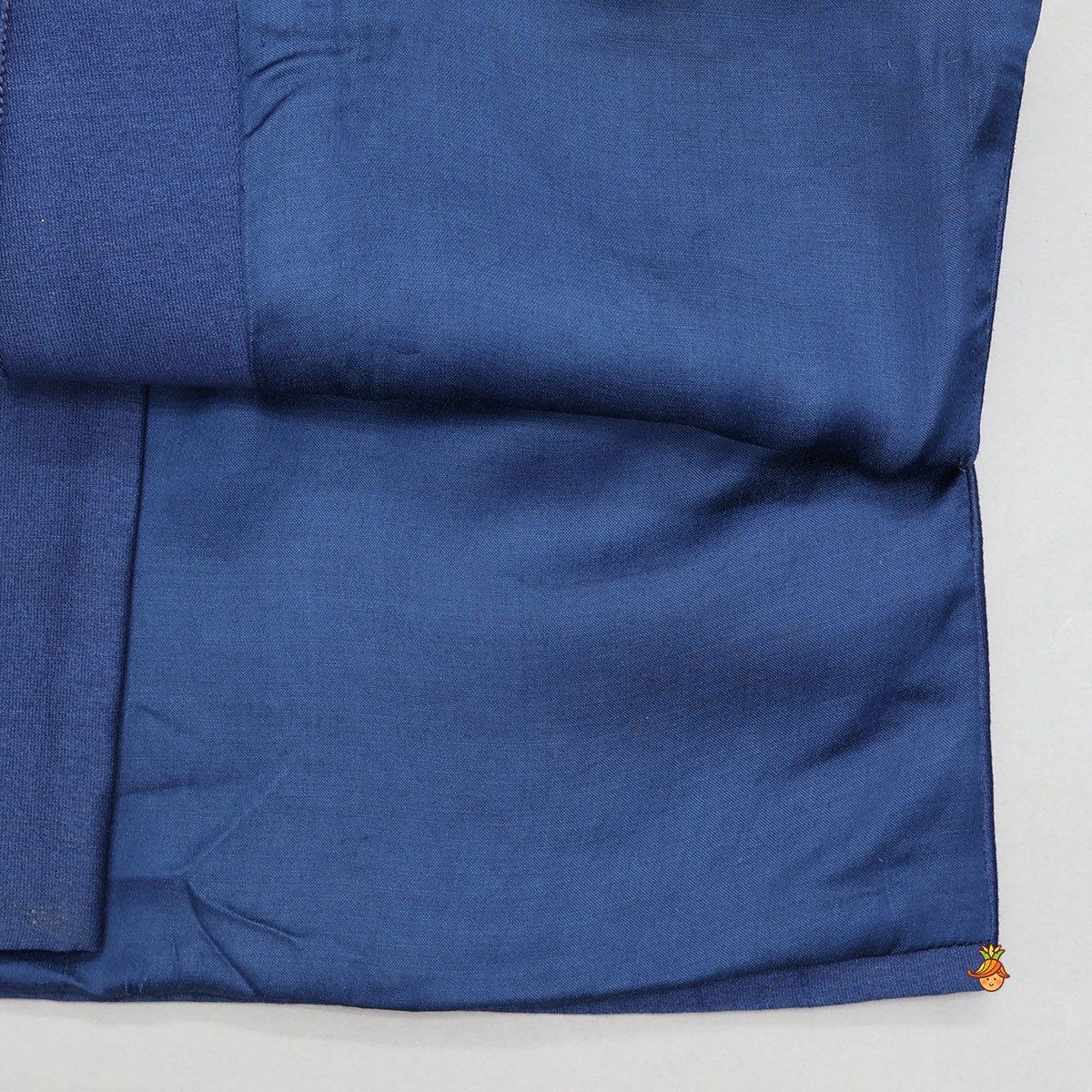 Pre Order: Elegant Beads Detailed Sherwani And Pyjama