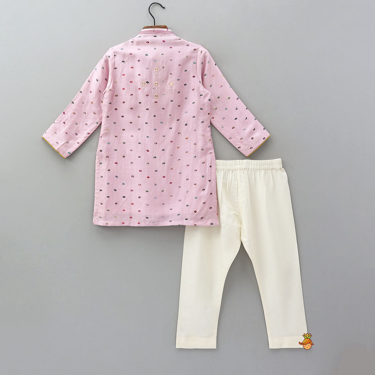 Pre Order: Bandhani Printed Kurta And Pyjama