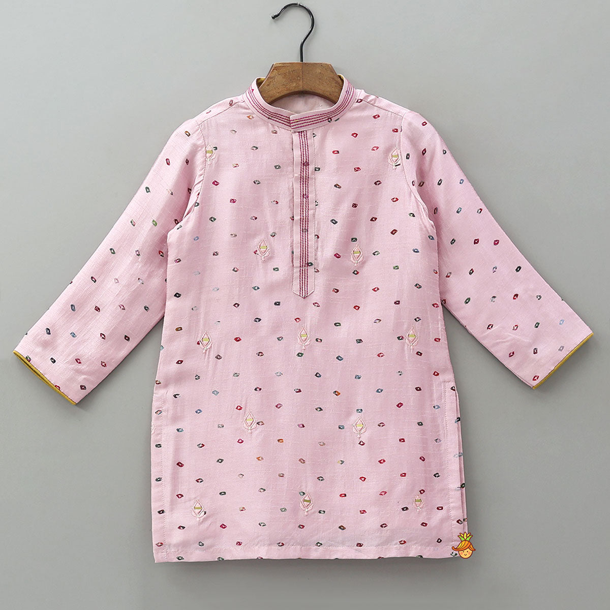 Pre Order: Bandhani Printed Kurta And Pyjama