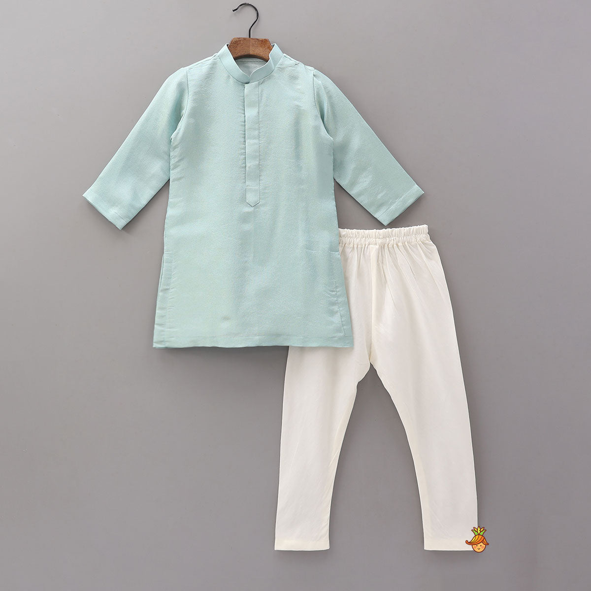 Pre Order: Shimmery Kurta With Open Jacket And Churidar