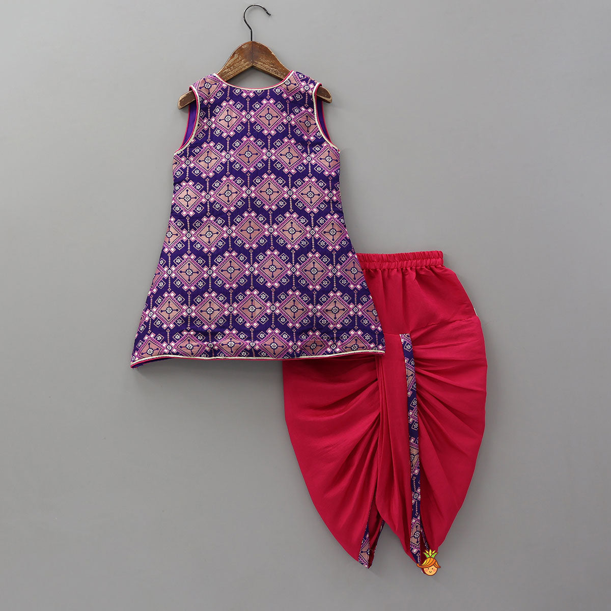 Front Tie Up Kurti And Contrasting Dhoti