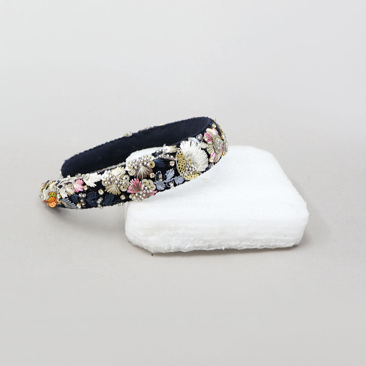 Intricate Thread Embroidered Hair Band
