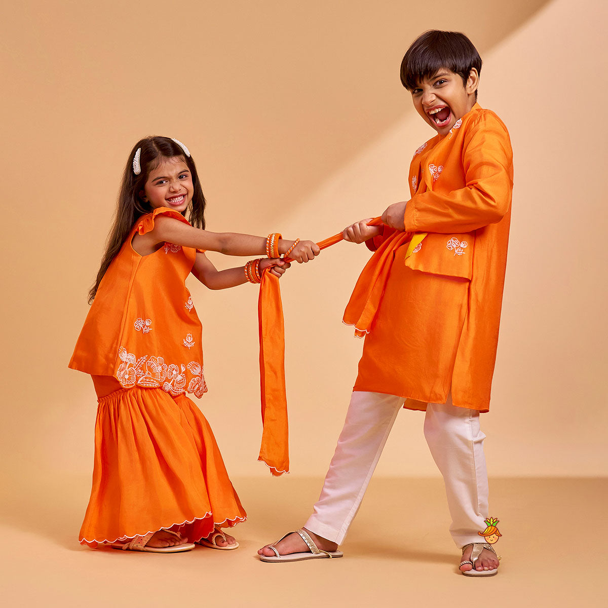 Floral Hand Embroidered Jacket Style Kurta With Pyjama twinning model image 4