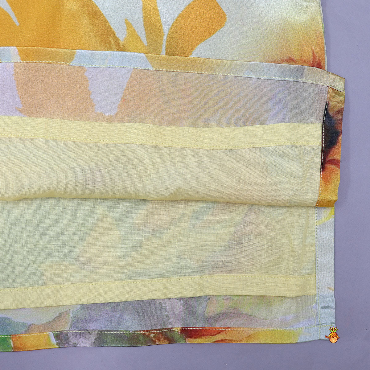 Floral Printed Sheen Kurta And Pyjama