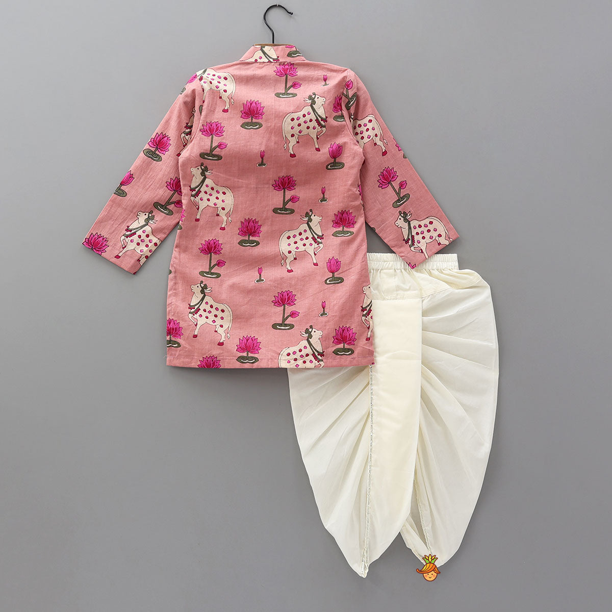 Beautifully Printed Kurta And Dhoti